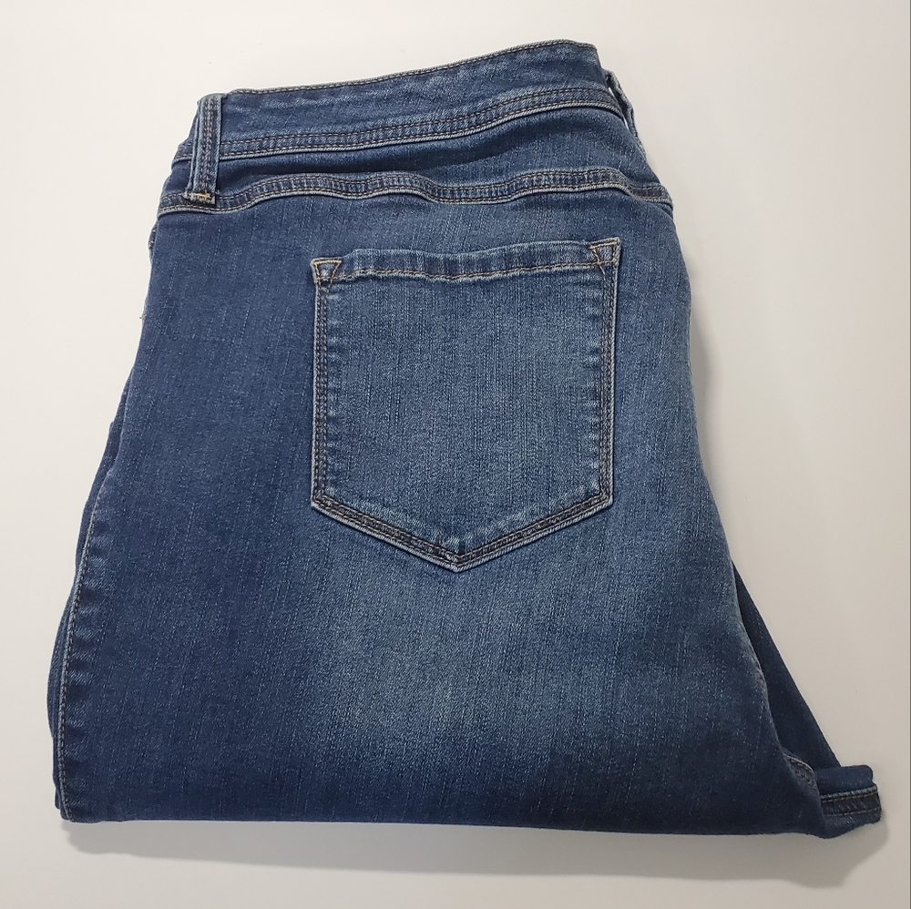 Torrid Denim Blue Jeans 22R
